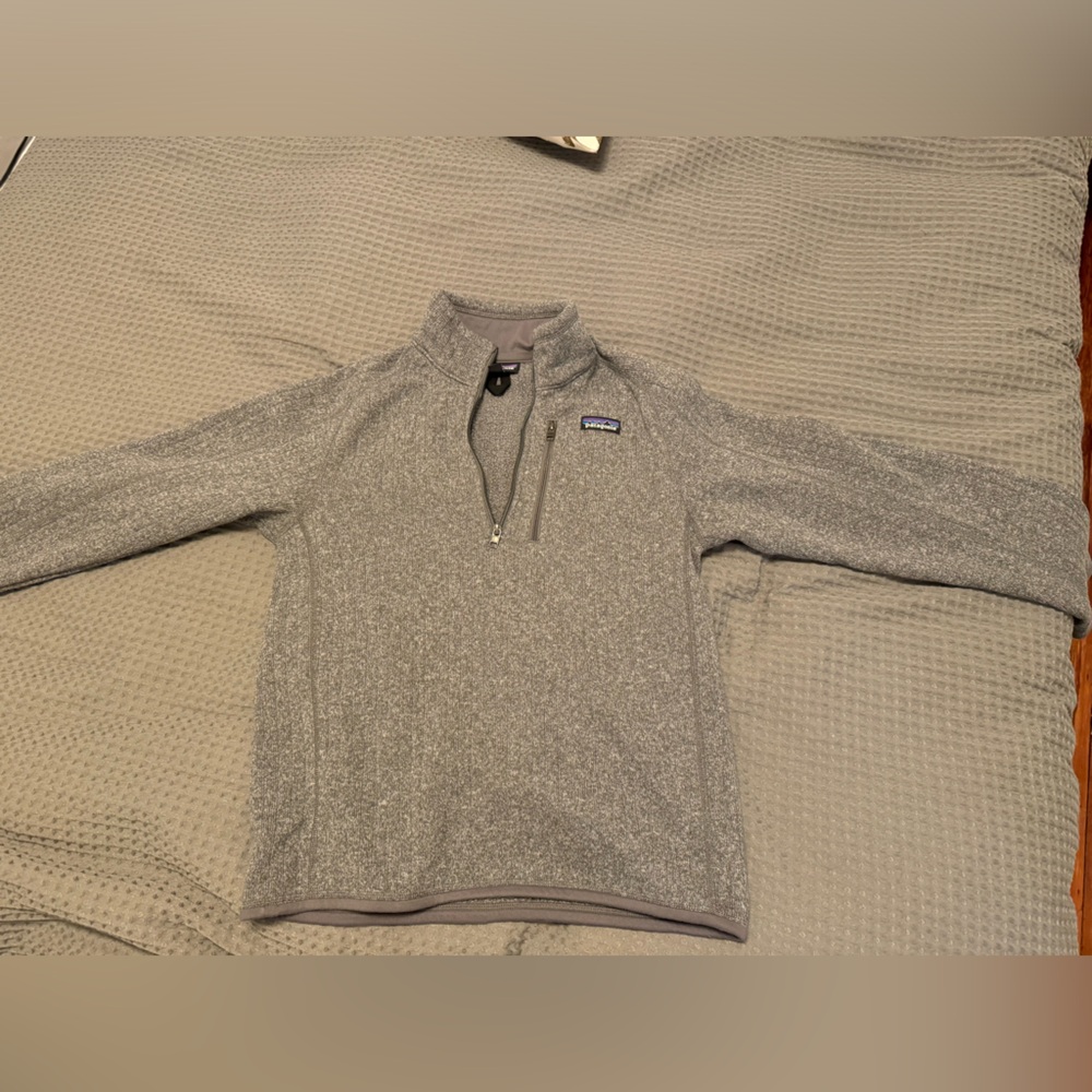 Patagonia quarter zip fleece